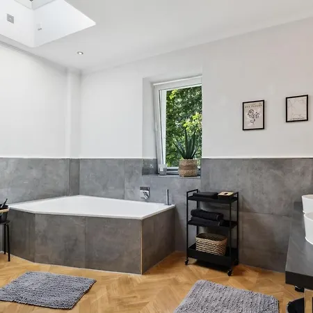 Am Zoo - 115qm - 6 Gaeste Apartment *